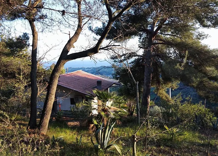 Detached House With Garden And Sea View Hétvégi ház *
